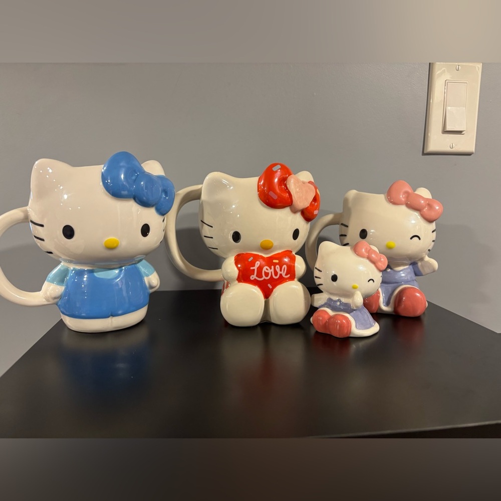 Hello Kitty Ceramic Mug & Figurine Bundle 🐱🎀 | 3 Mugs + 1 Figure